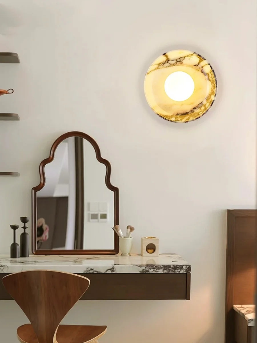 Yuki Sconce
