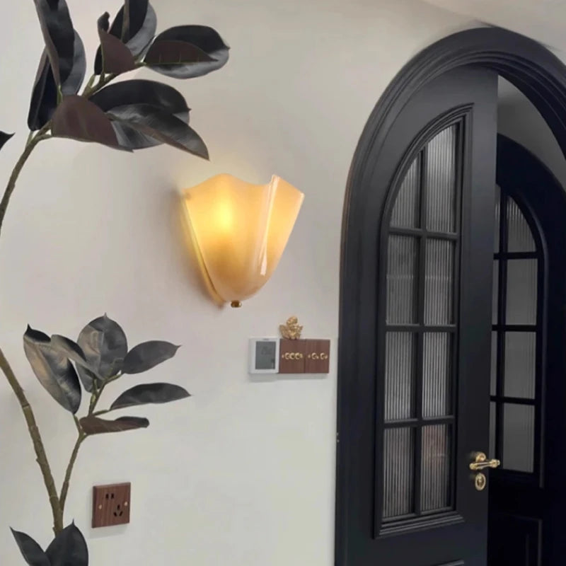 Amélie Sconce