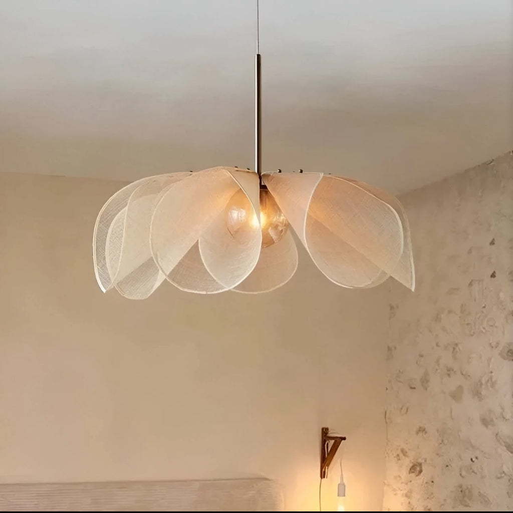 Petale Pendant